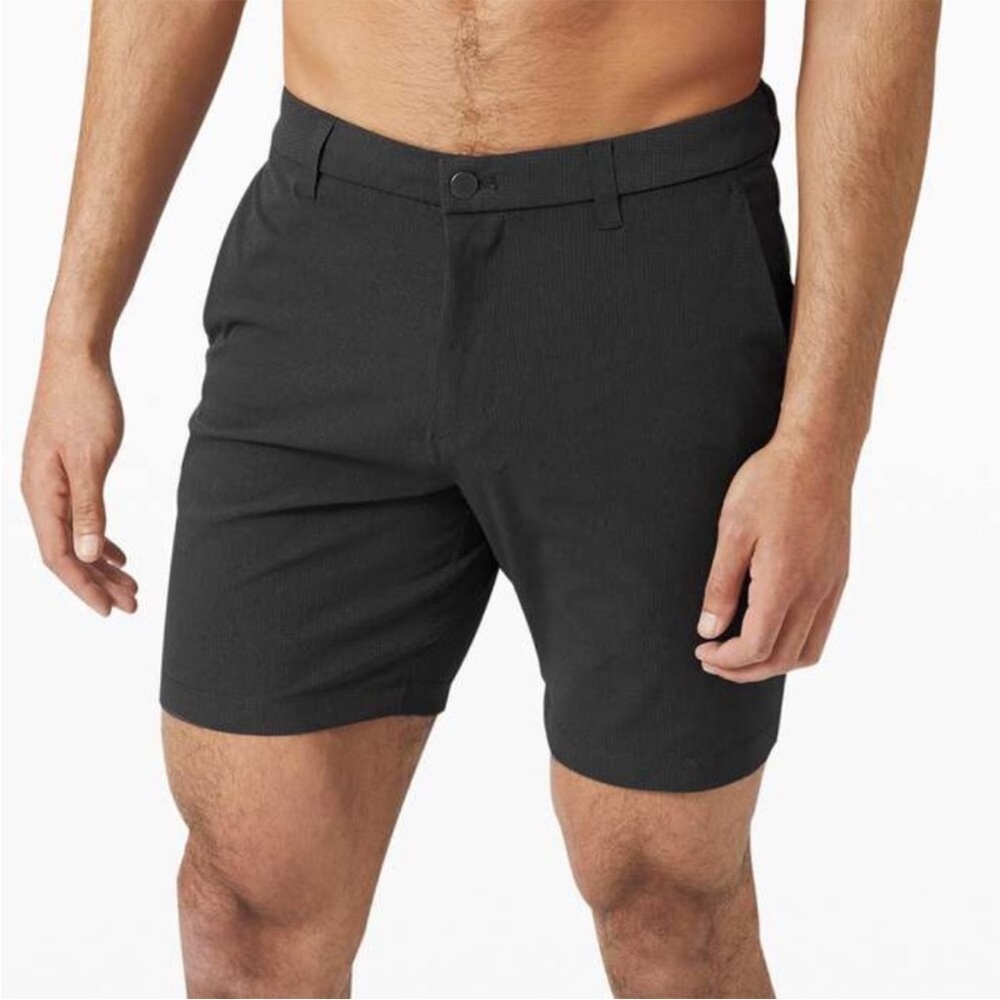 Lululemon Men's Commission Classic-Fit Short 7" Ventlight